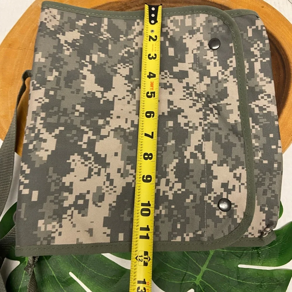 Unisex Army Desert Storm Pixel Print Messenger Bag